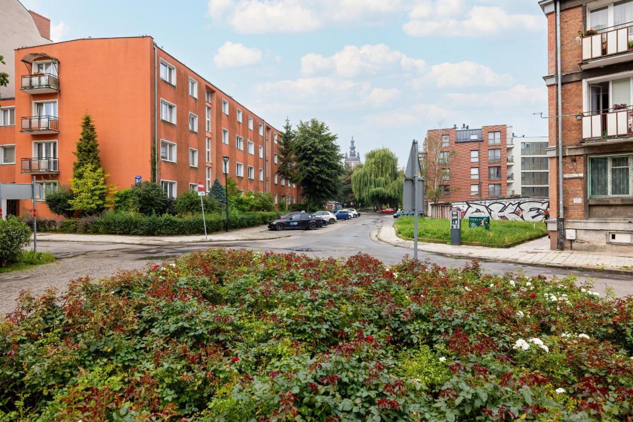 Beautiful One Bedroom Apartment Zamkowa By Rent Like Home Gdansk Exterior photo
