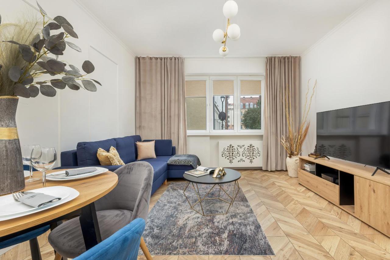 Beautiful One Bedroom Apartment Zamkowa By Rent Like Home Gdansk Exterior photo
